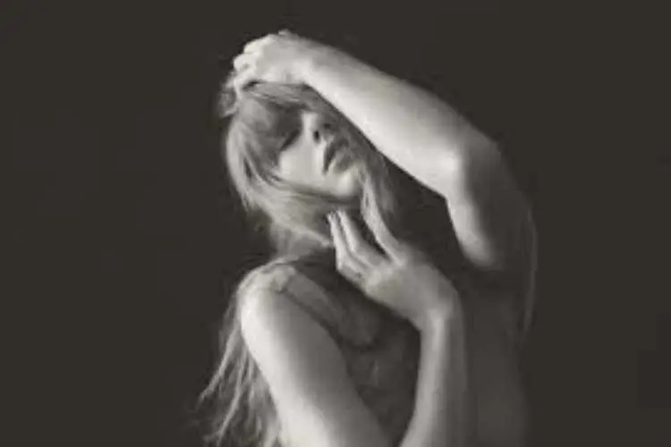 Razdor duše i pjesnički manifest –  “The Tortured Poets Department” Taylor Swift
