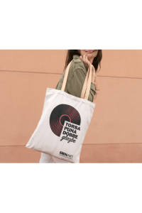 Torba Menart Torba puna dobre glazbe  38x42, 2,5x75cm