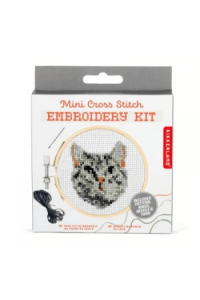 Mini Embroidery Kit Cat