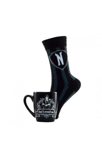 Pyramid Wednesday (Wear Black) Mug & Socks Set - slika proizvoda