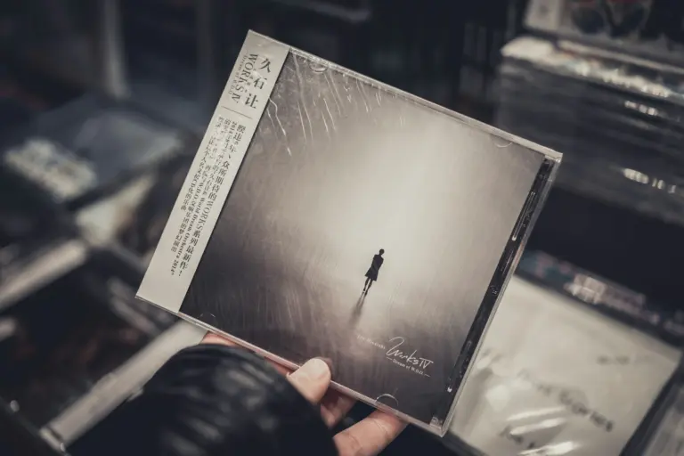Kako odabrati K-POP album za poklon bez krivog izdanja