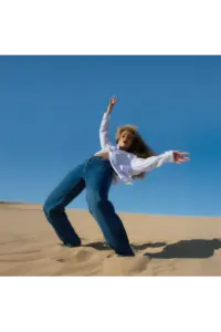 Ella Eyre - Everything In Time CD - omot